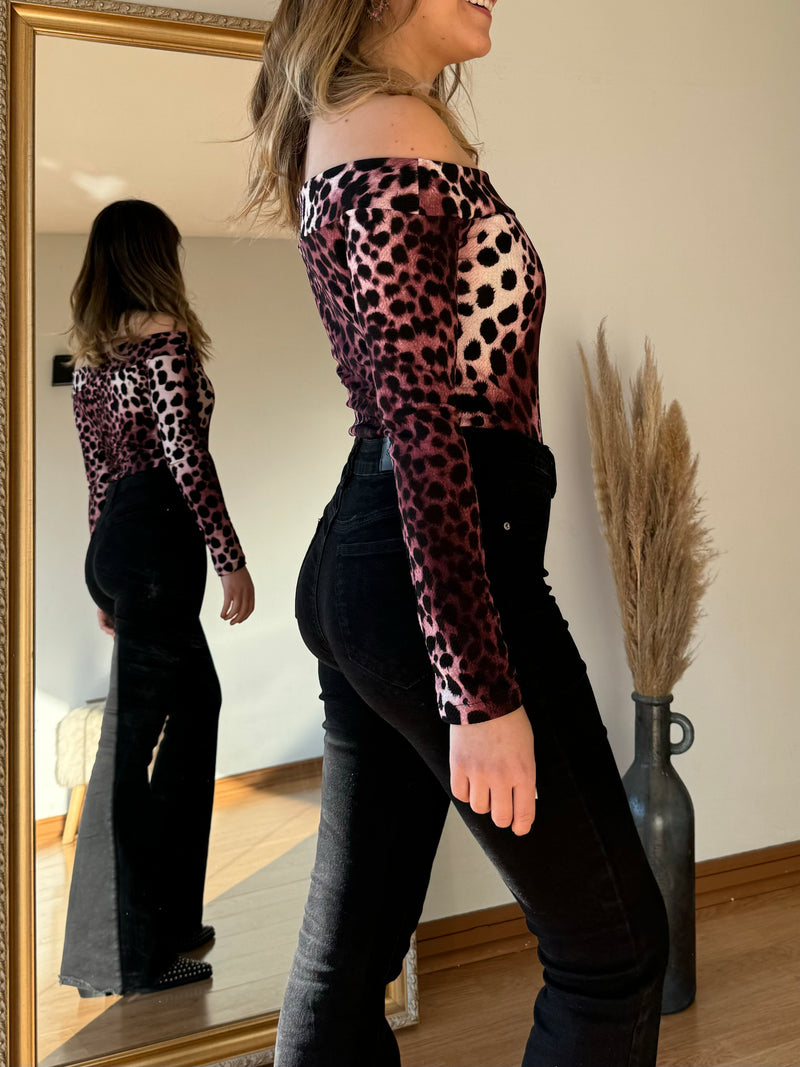 Body AMARILIS print leopardo negro y ciruela